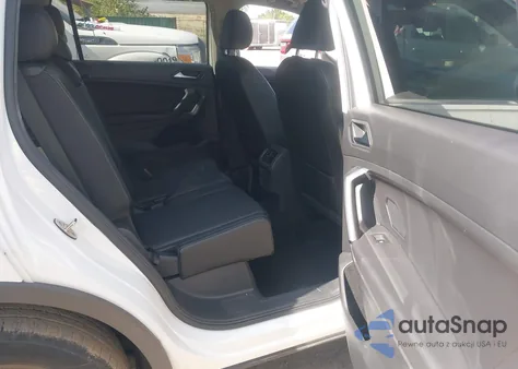 2019 Volkswagen Tiguan 2.0T Se/2.0T Sel/2.0T Sel R-Line/2.0T Sel R-Line Black from USA, damaged, VIN 3VV2B7AX7KM051326